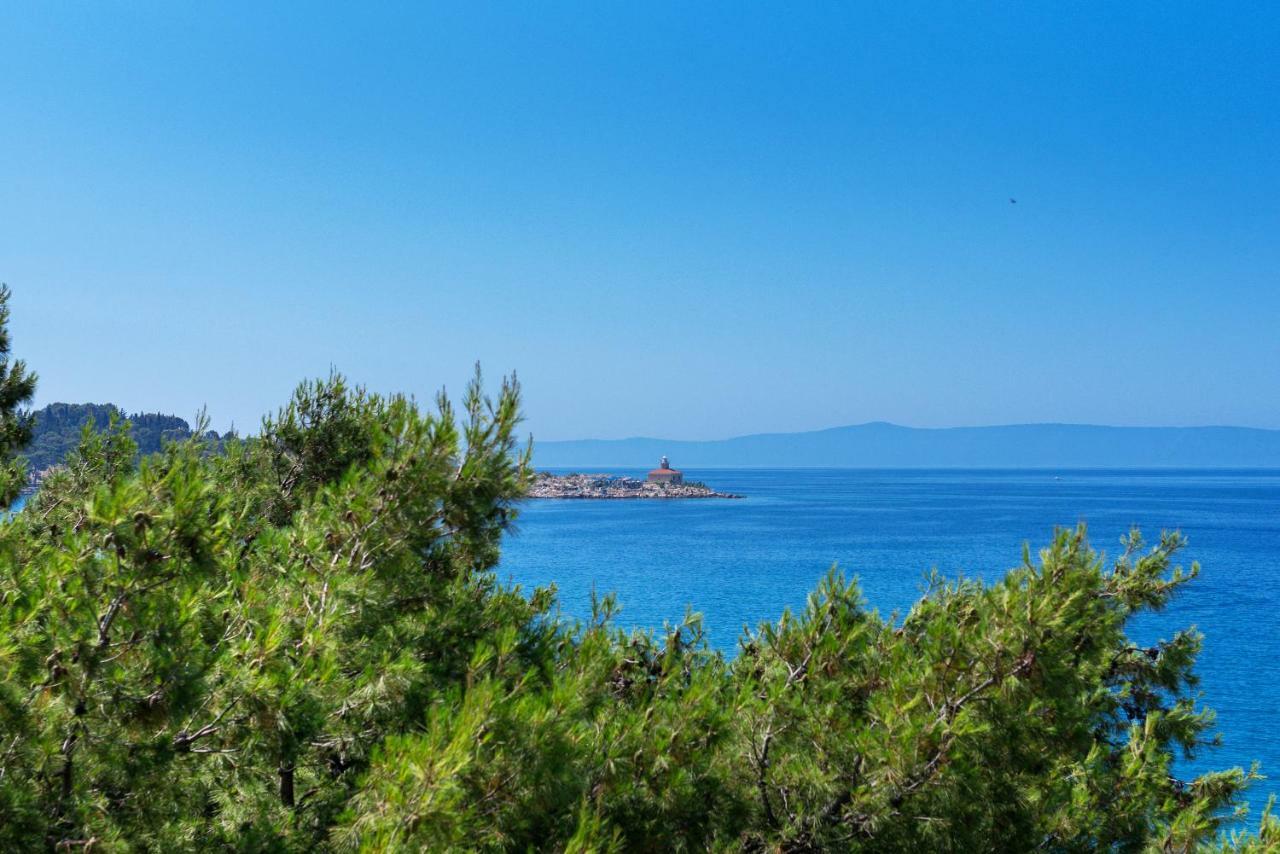 Hotel Maritimo ماكارسكا المظهر الخارجي الصورة