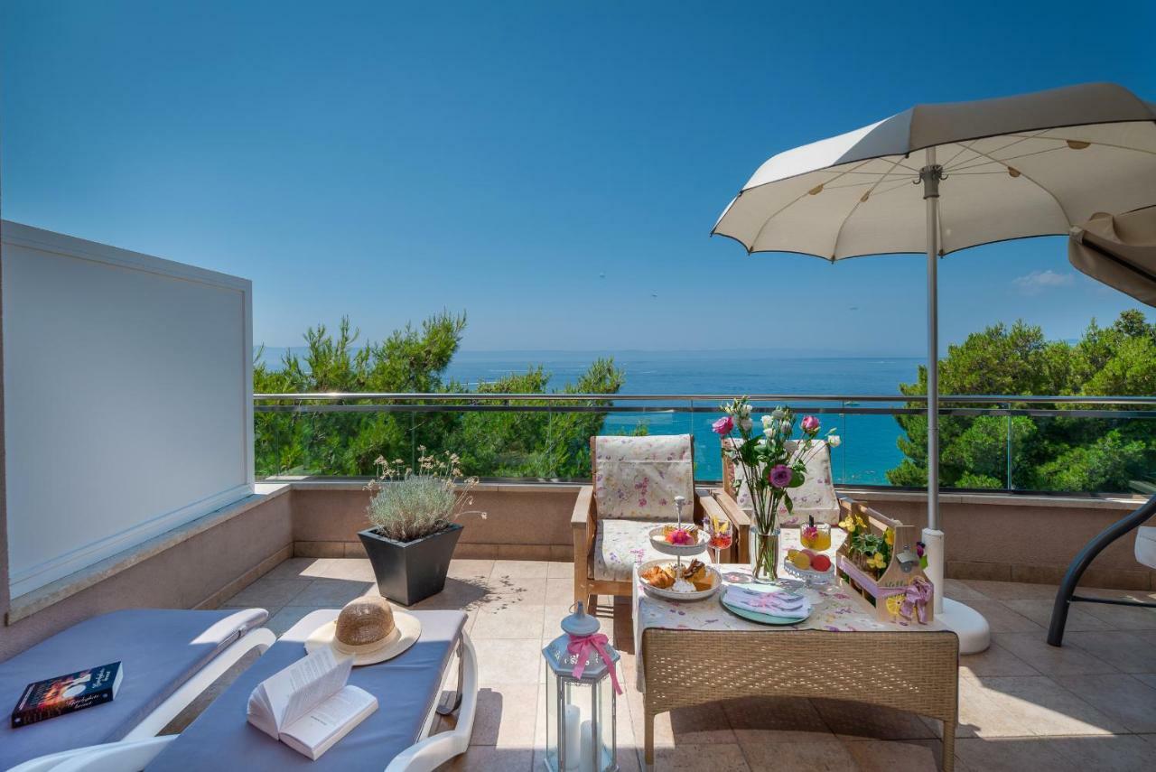 Hotel Maritimo ماكارسكا المظهر الخارجي الصورة