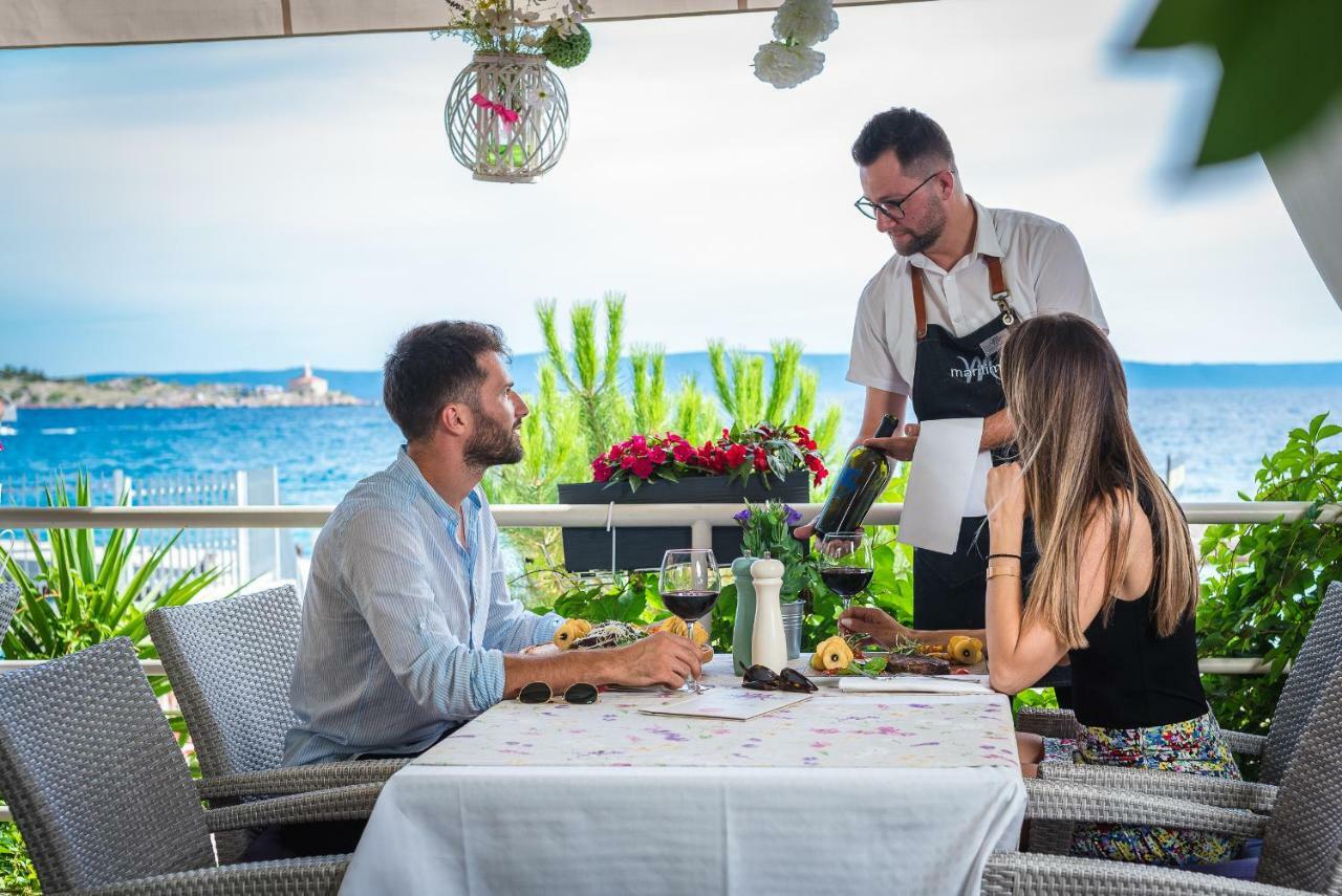 Hotel Maritimo ماكارسكا المظهر الخارجي الصورة